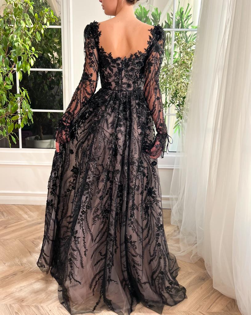 Belle of the Ball Gown - Image 4
