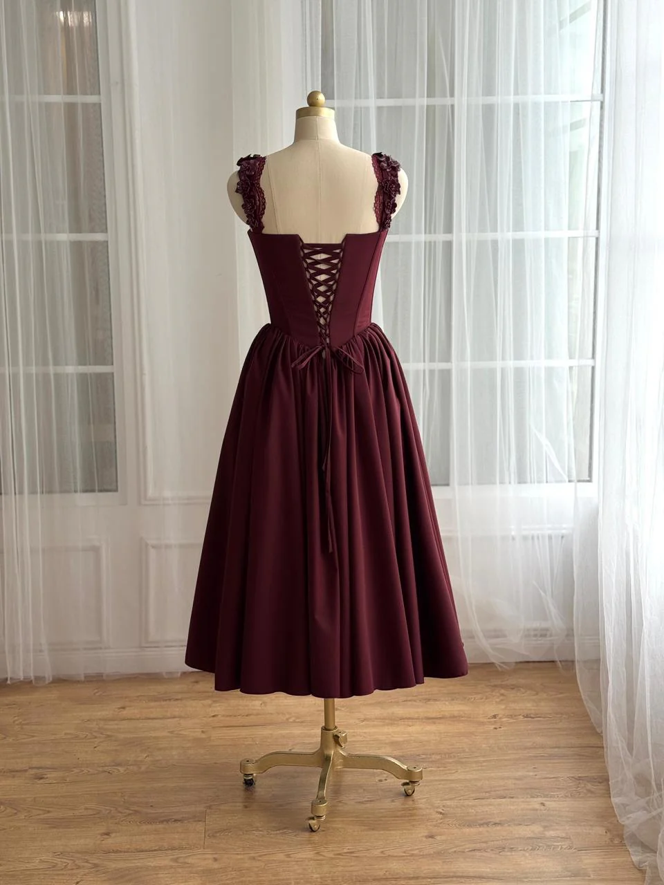 Berry Lace Midi Dress - Image 4