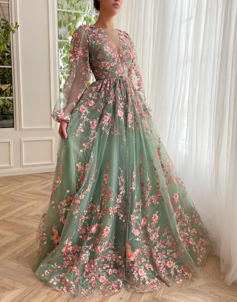 Blushed Rose Bouquet Gown - Image 4