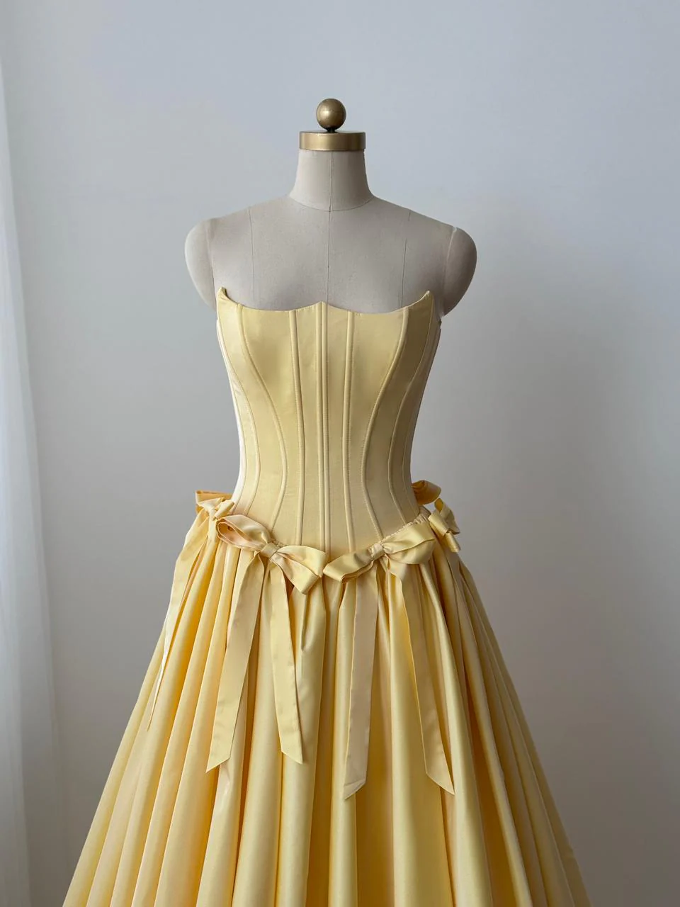 Bright Bows Gown - Image 2