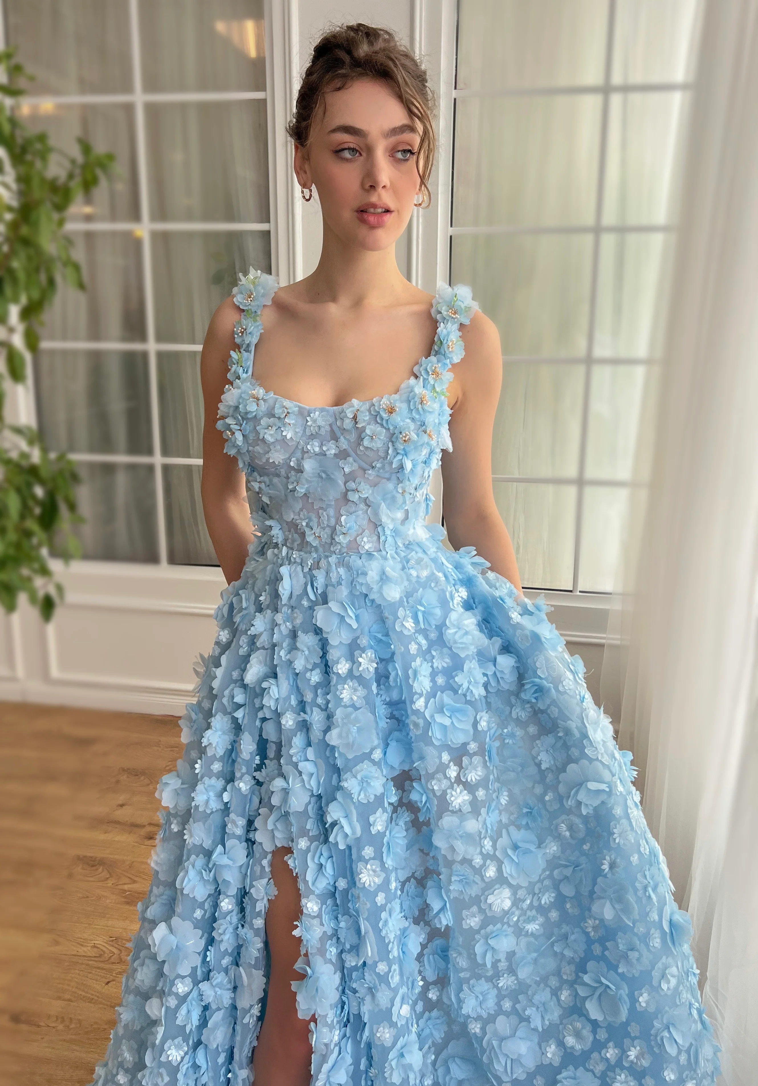 Brunnera Blossom Gown - Image 3