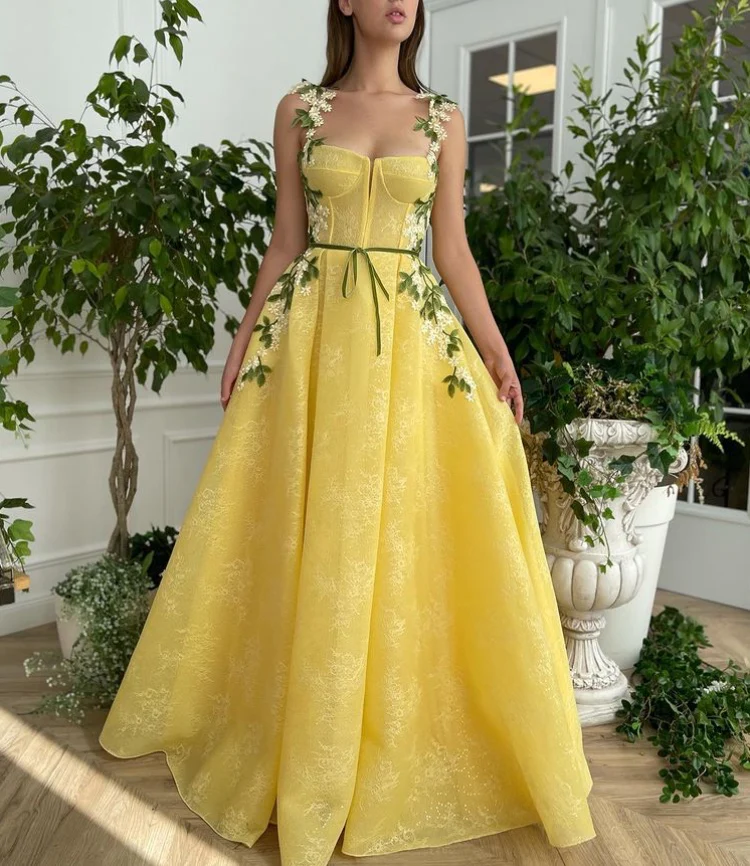 Buttercup Ivy Gown - Image 2