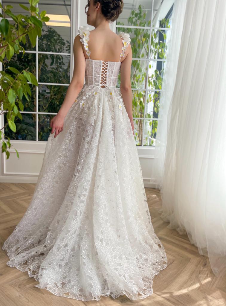 Daisy Daze Bridal Gown - Image 4
