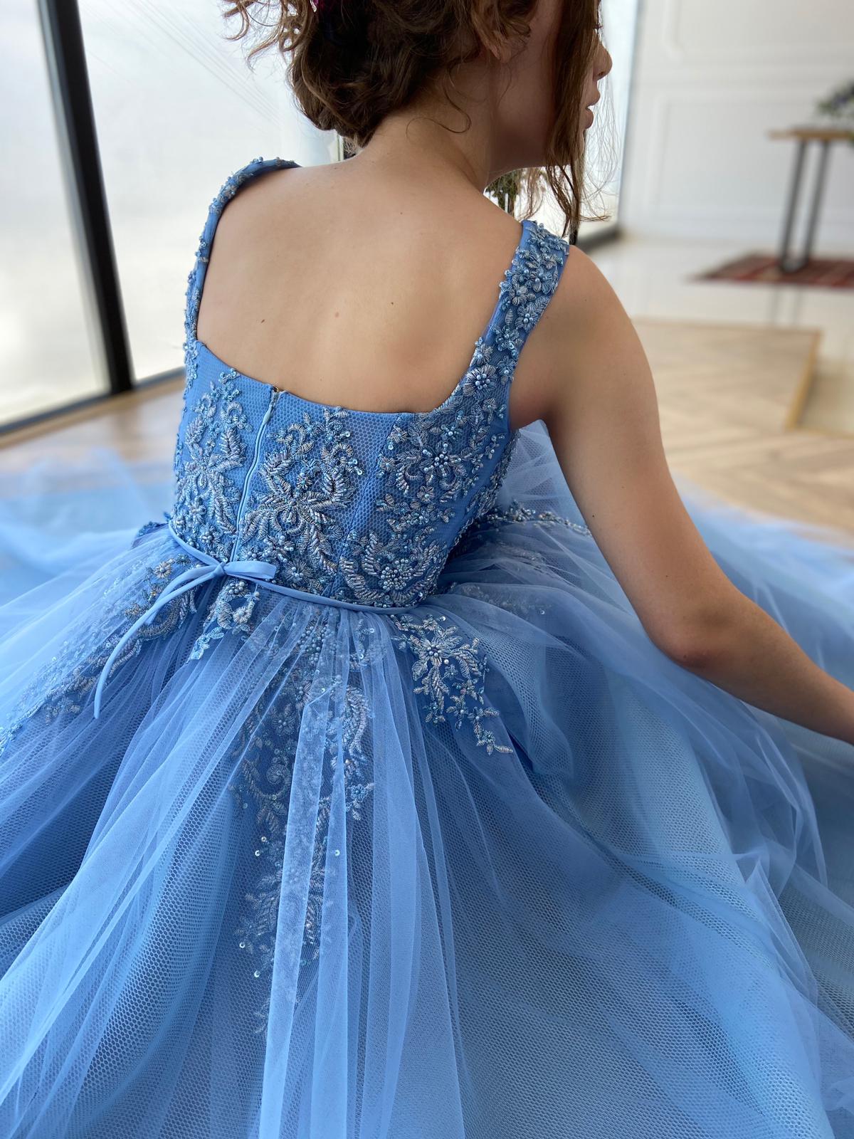 Dreamy Cerulean Laced Gown - Image 6