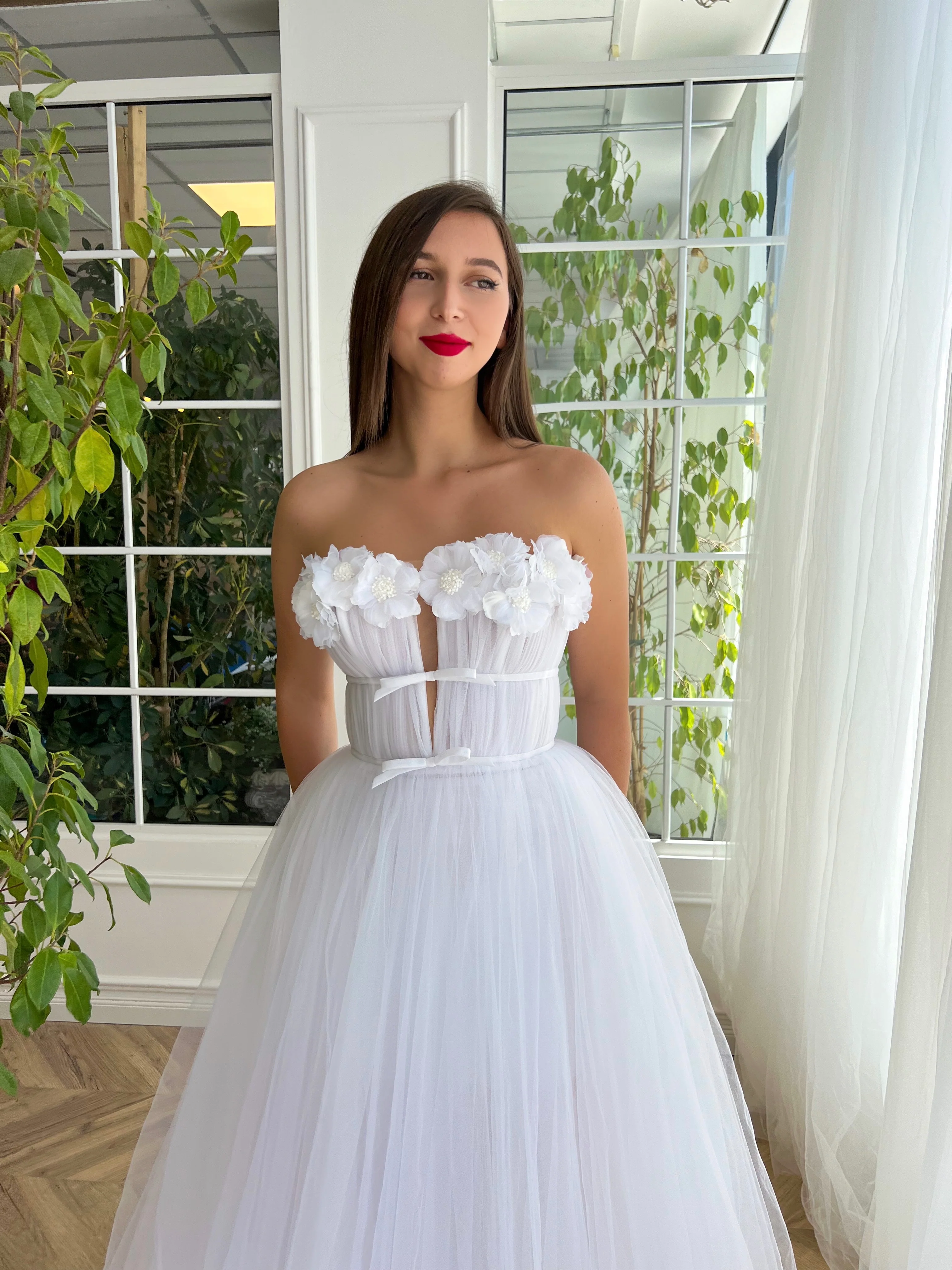 Dreamy Dual-bow Bridal Gown - Image 5
