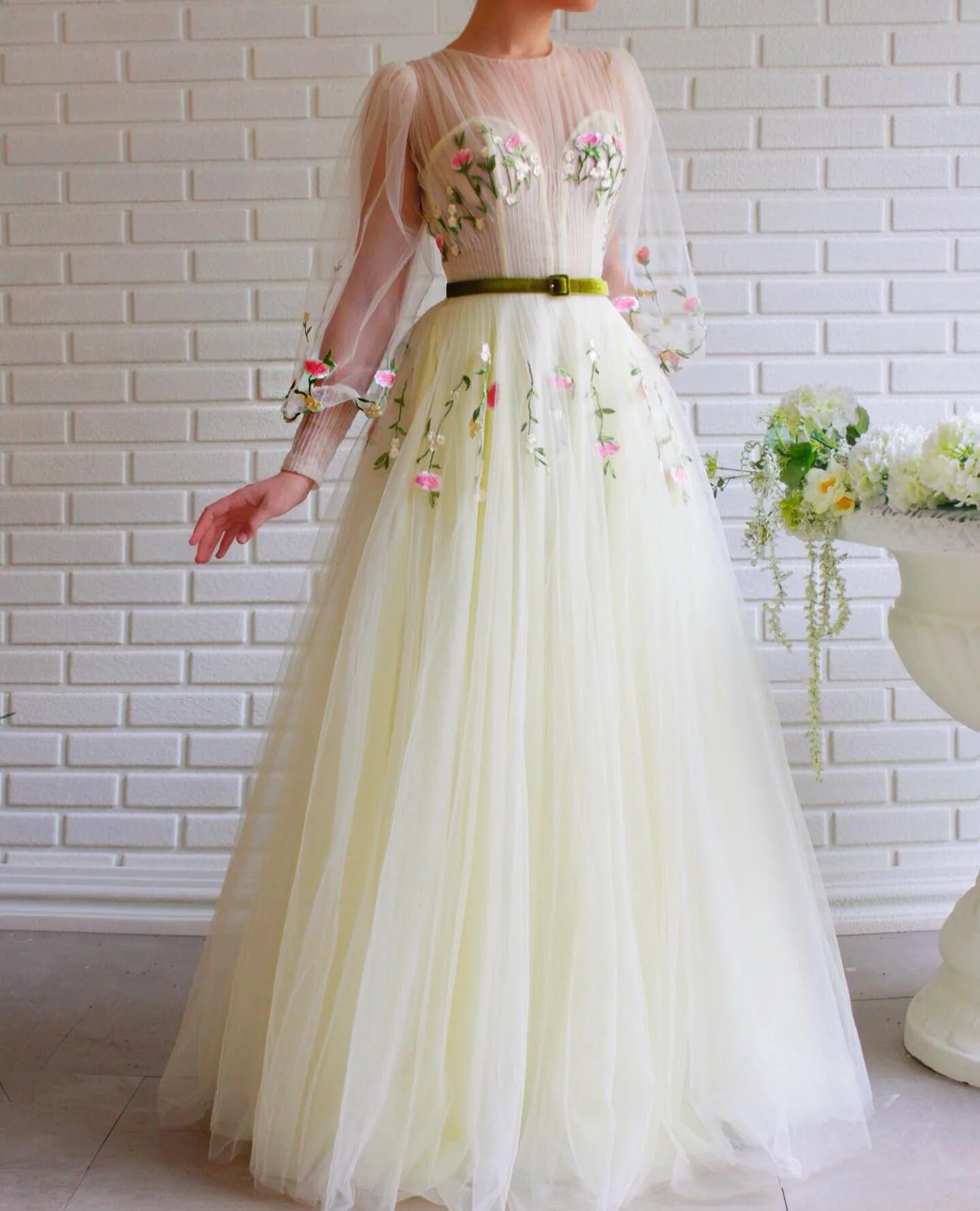 Dreamy Lilies Gown - Image 3