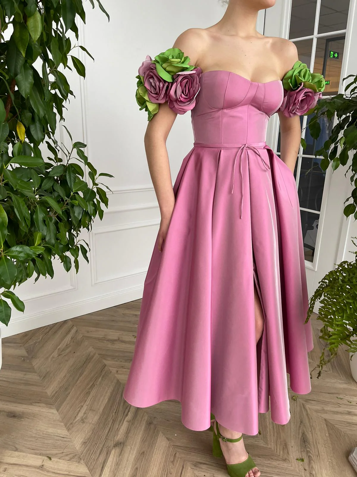 Eternal Rose Dress - Image 8