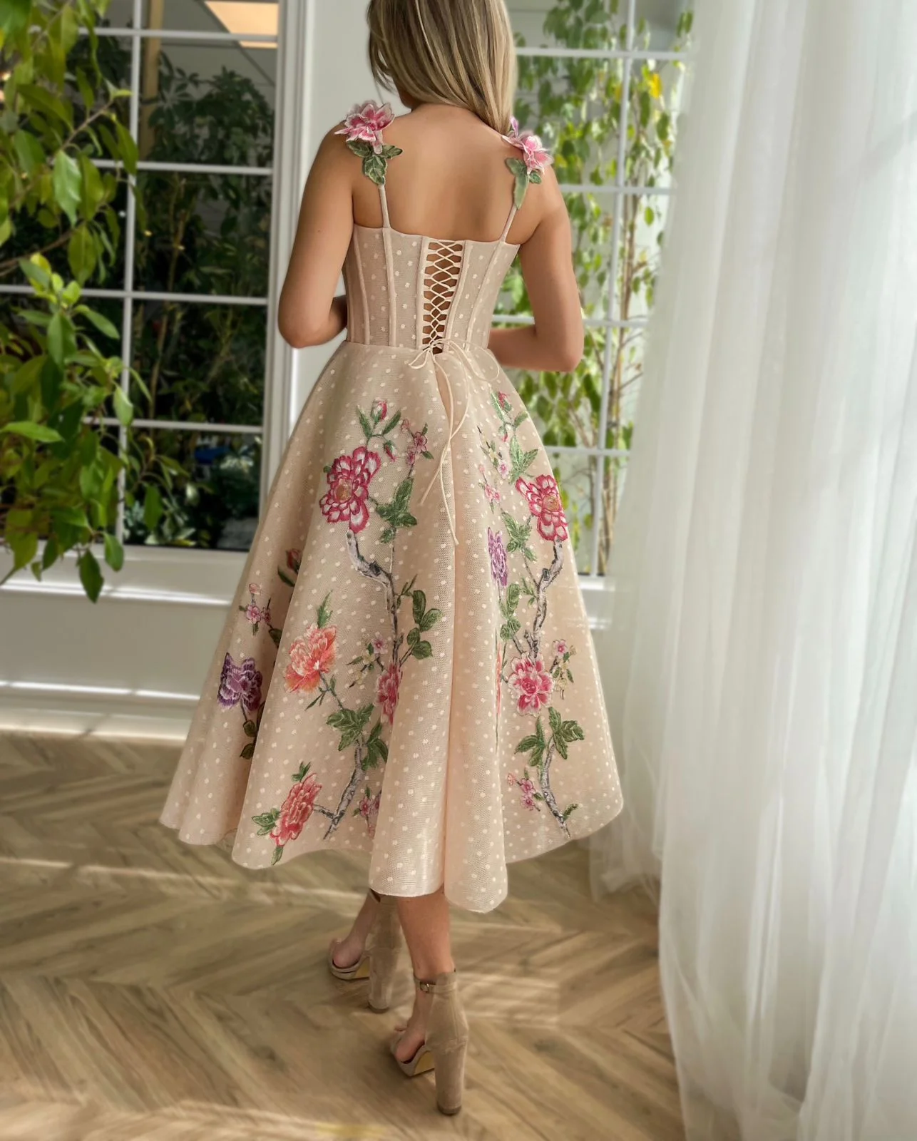 Blossom Floretta Midi Dress - Image 4