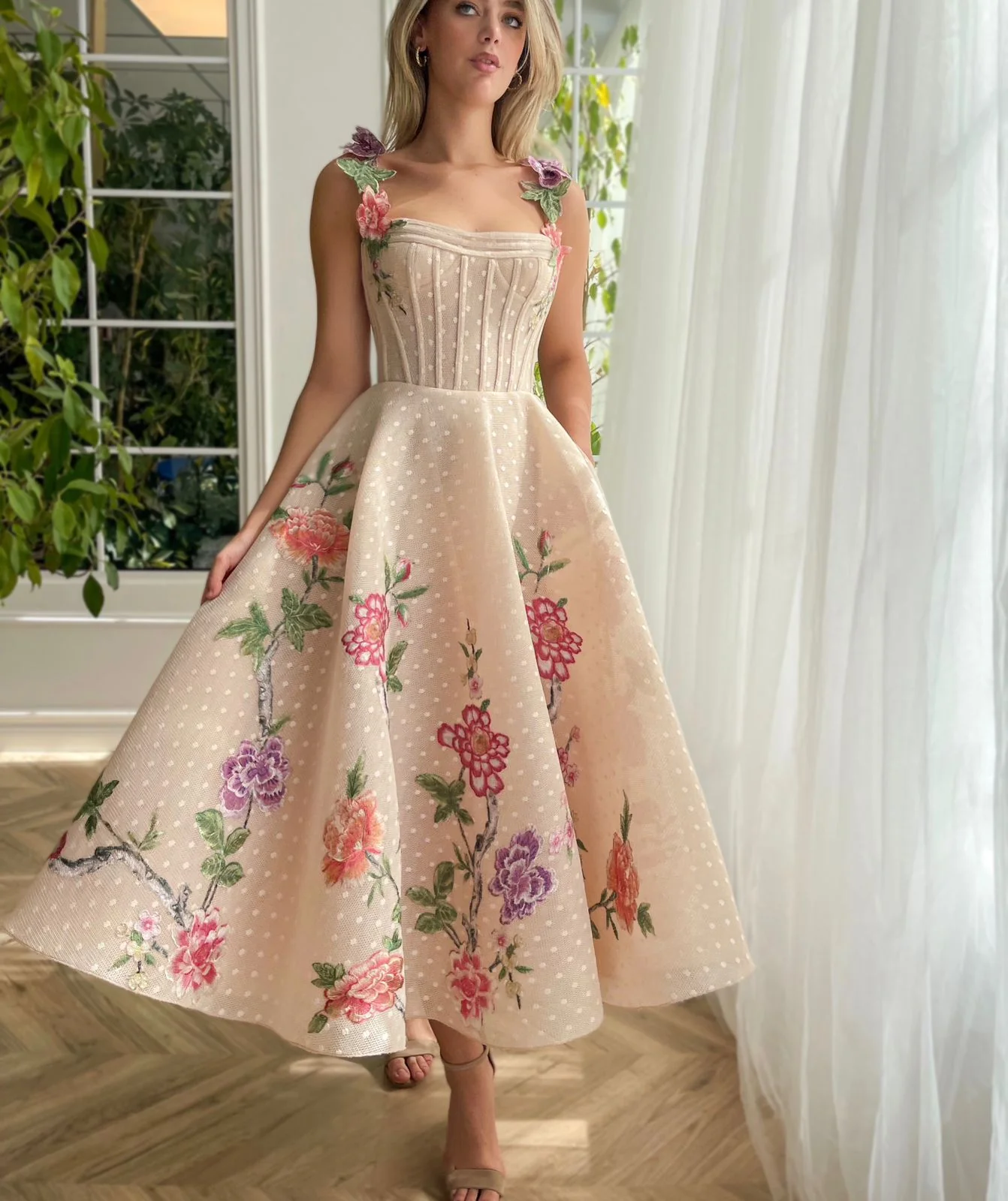 Blossom Floretta Midi Dress - Image 5