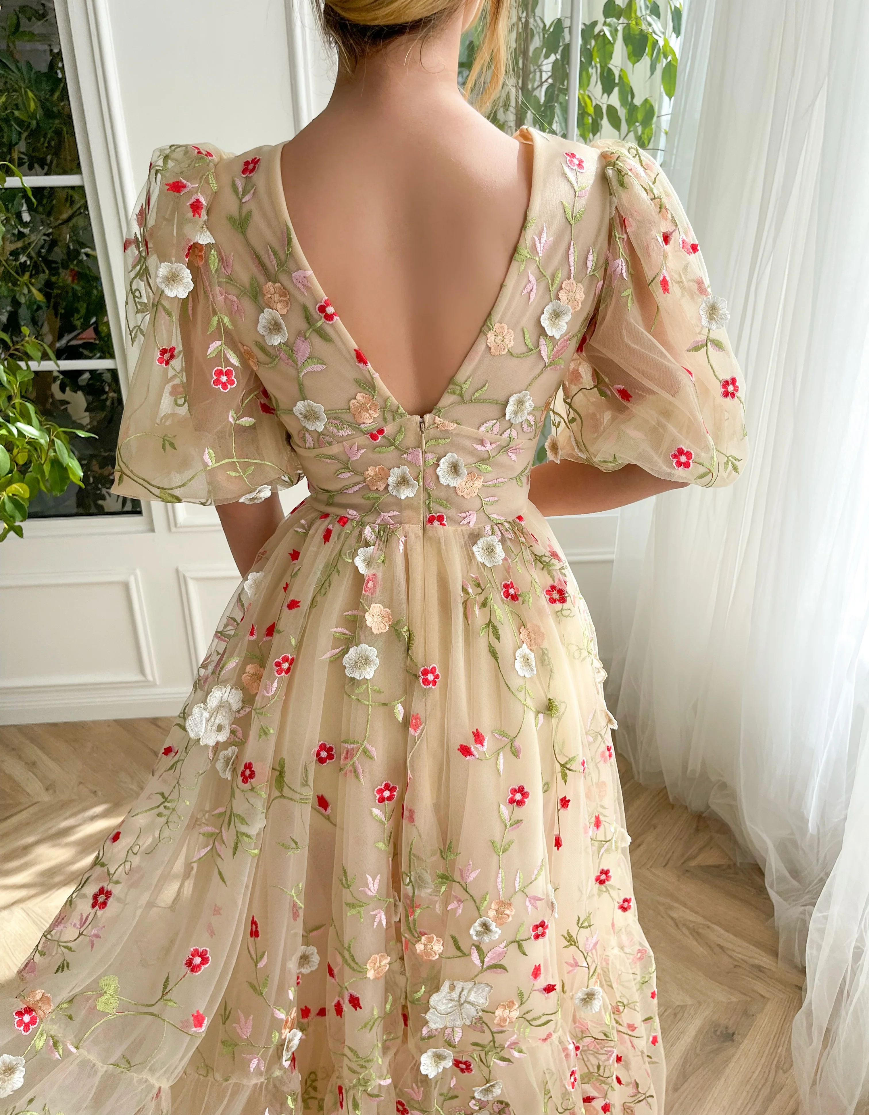 Floral Lace Midi Dress - Image 6