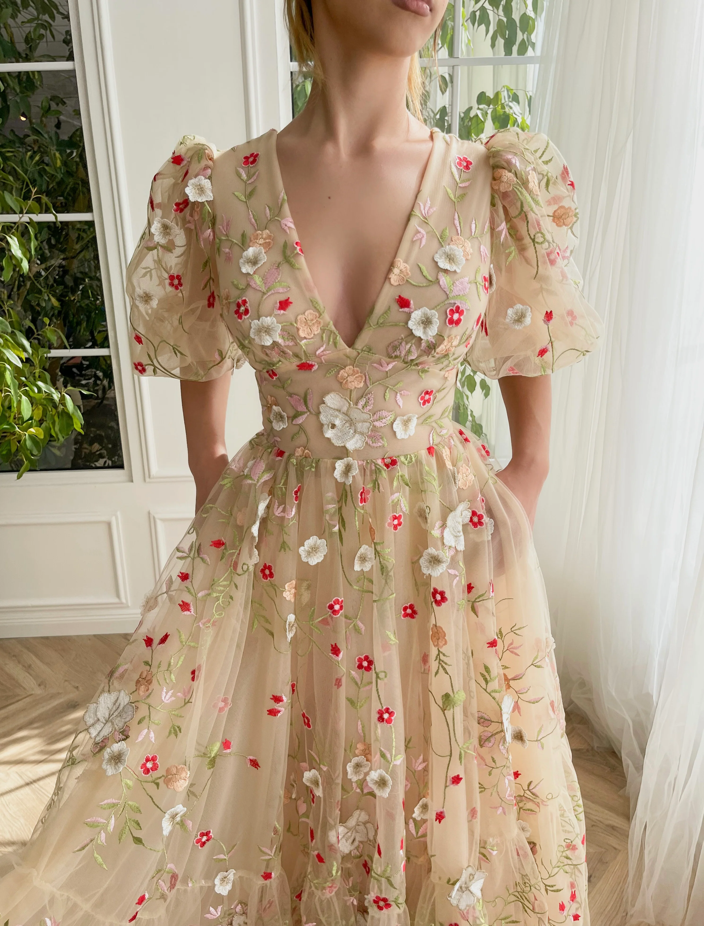 Floral Lace Midi Dress - Image 7