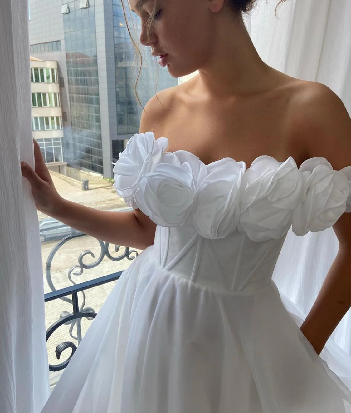 Flower Daydream Bridal Gown - Image 3