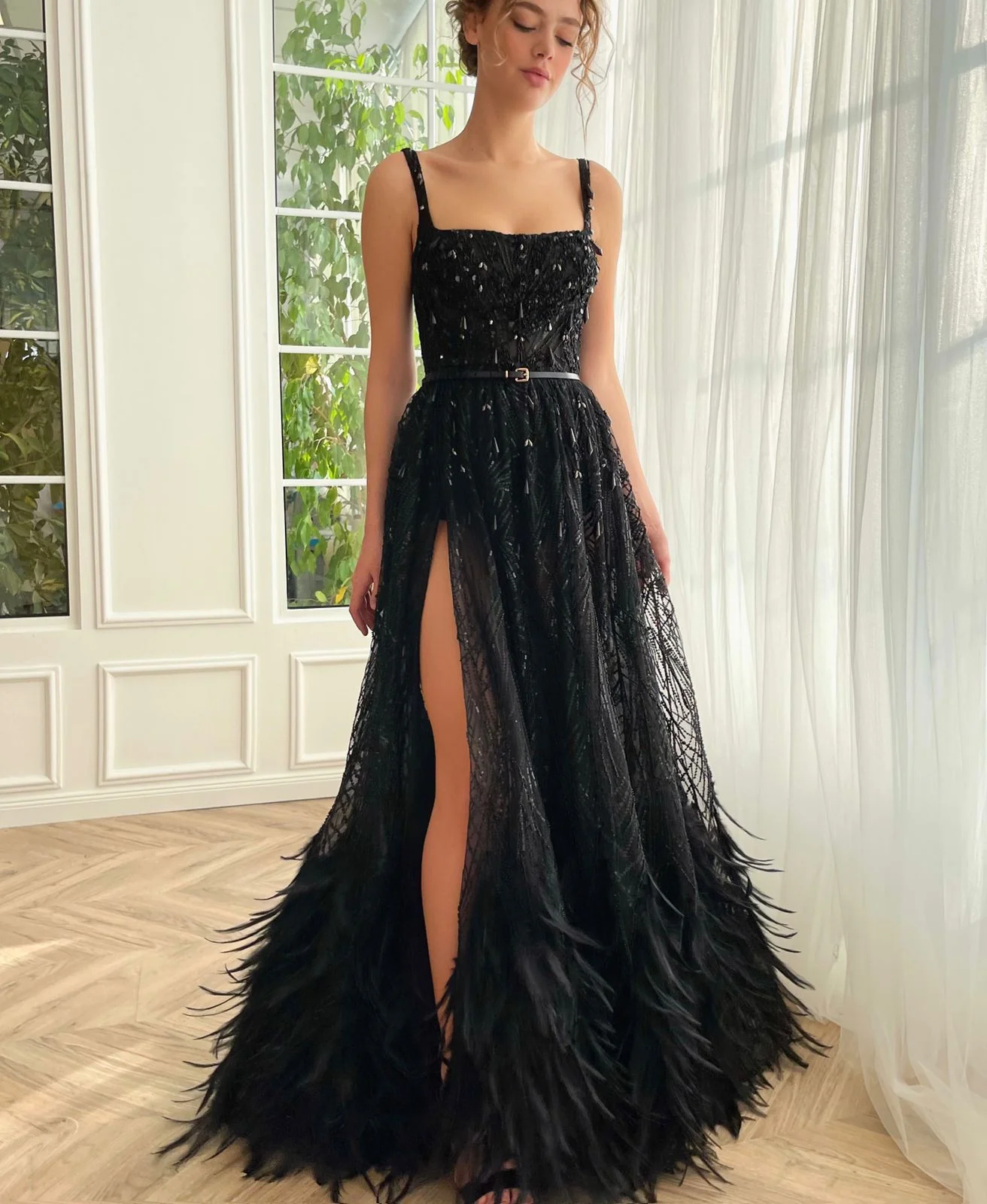 Gatsby Glamorous Gown - Image 6