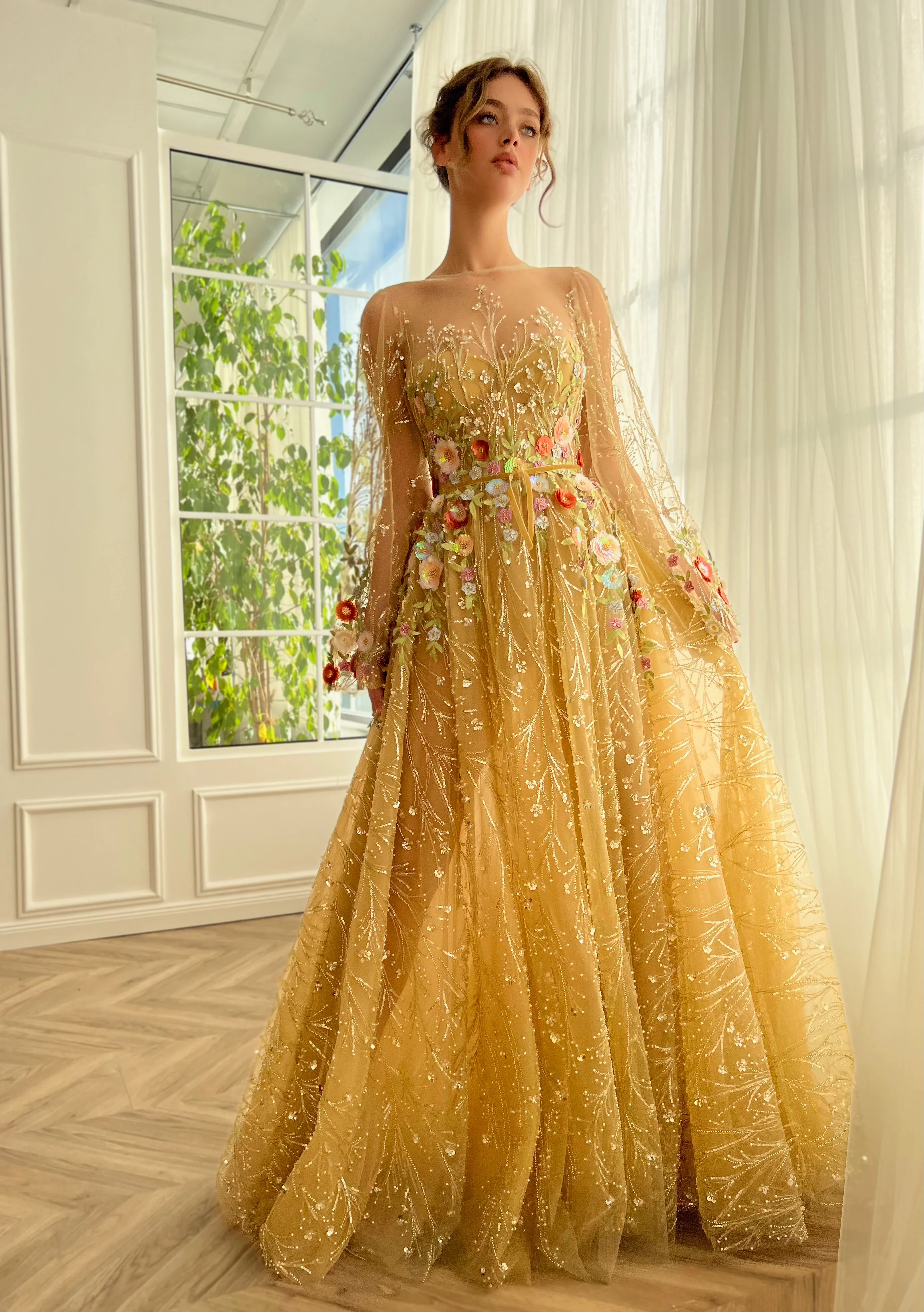 Gilded Glamour Gown - Image 3