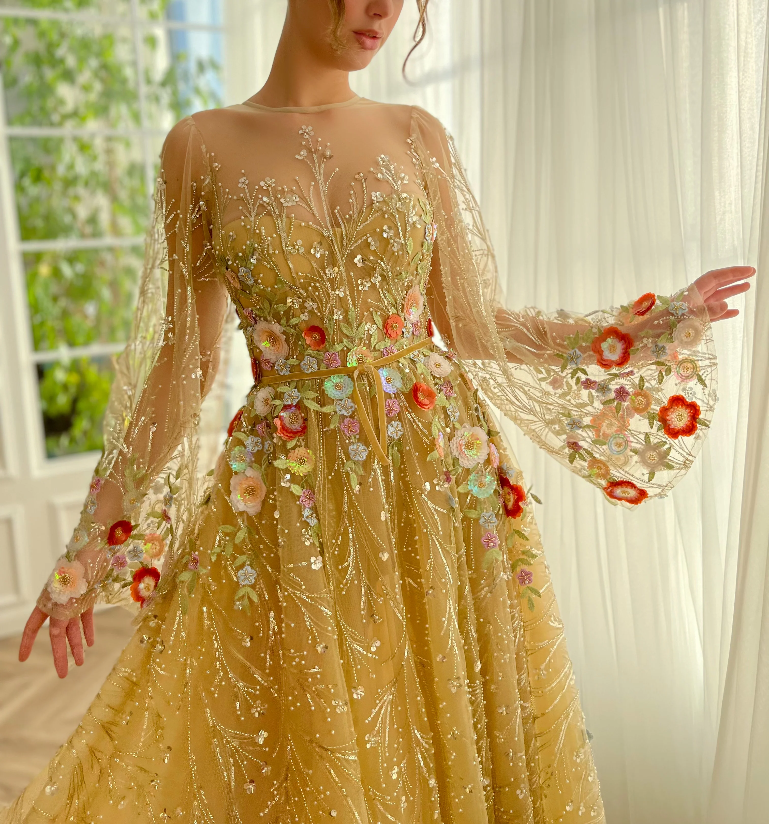 Gilded Glamour Gown - Image 5