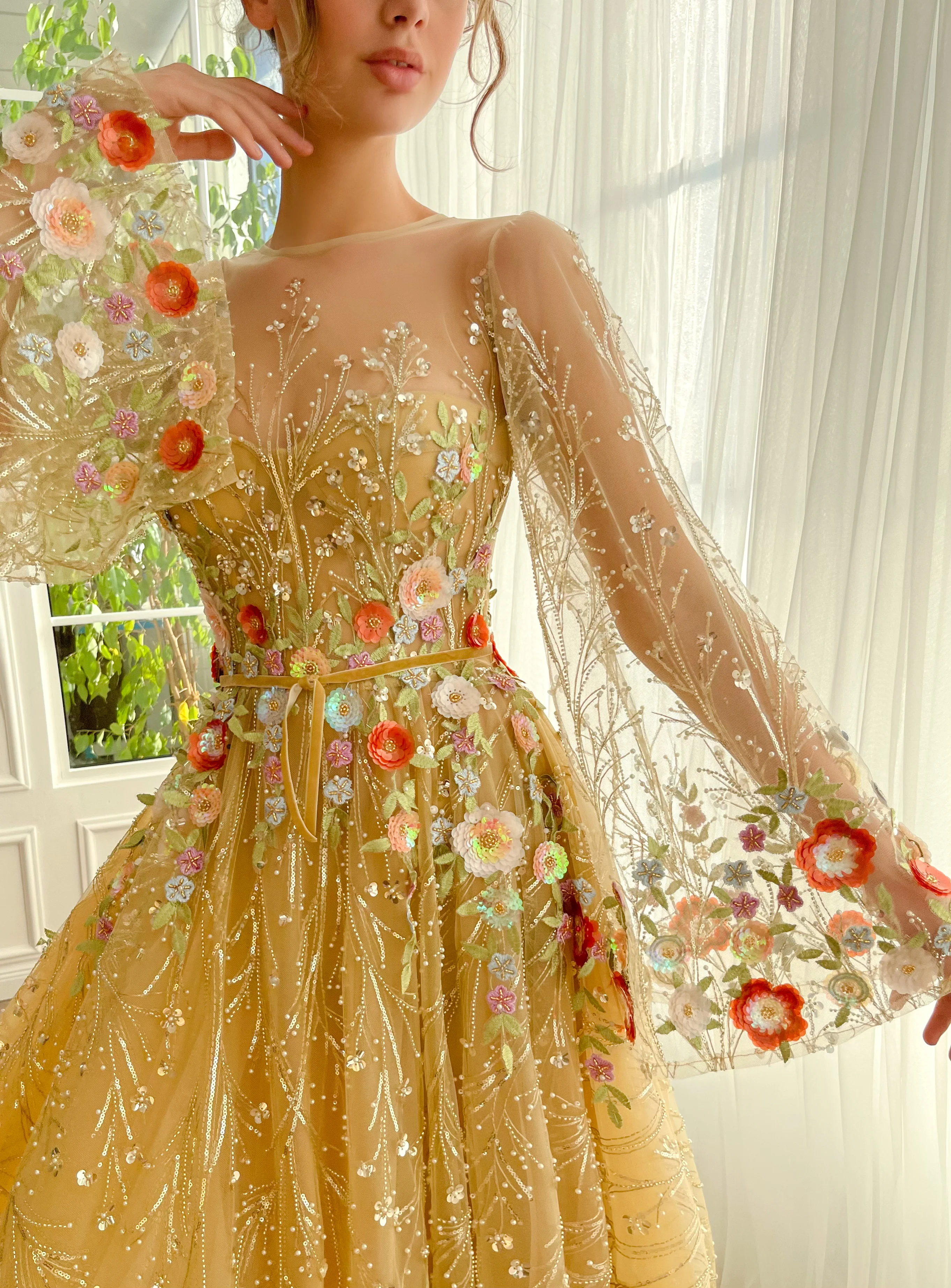 Gilded Glamour Gown - Image 8