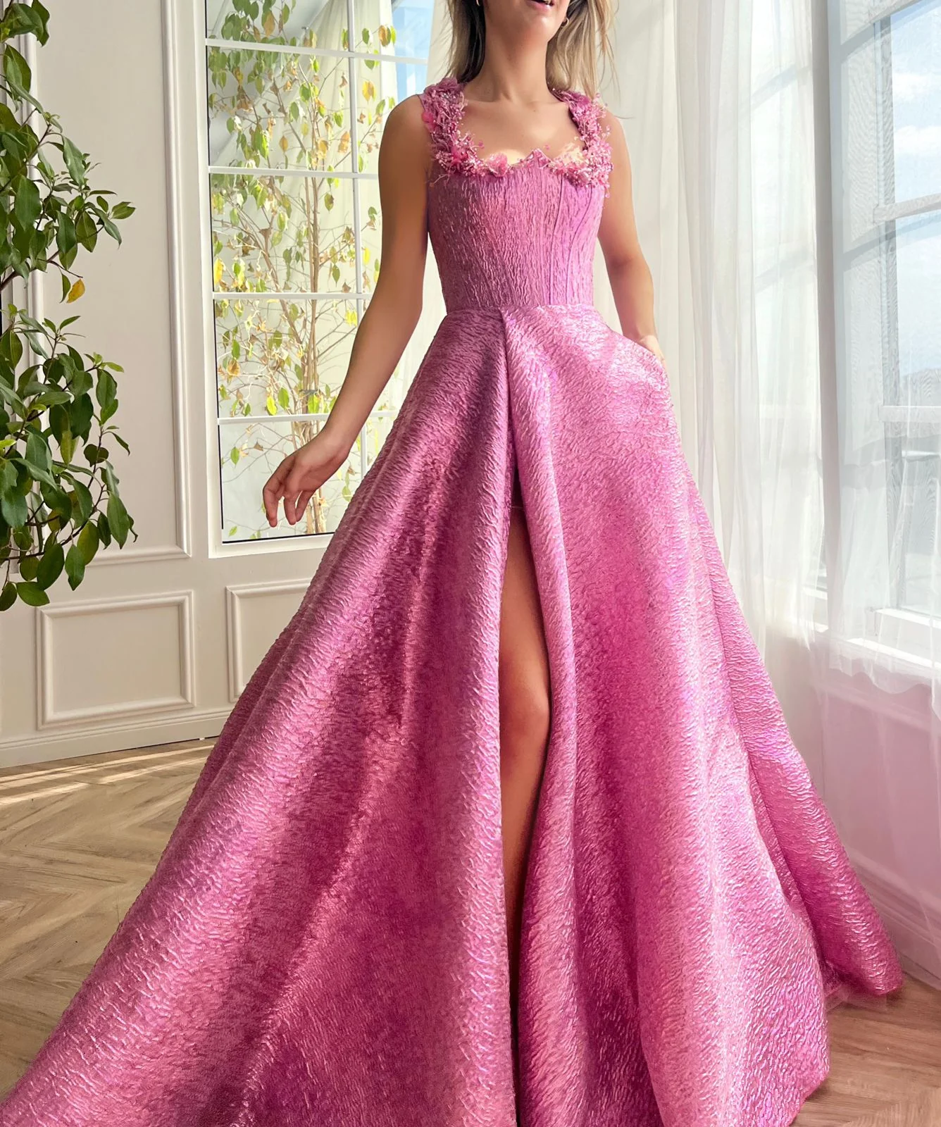 Hearty Daydream Brocade Gown - Image 2