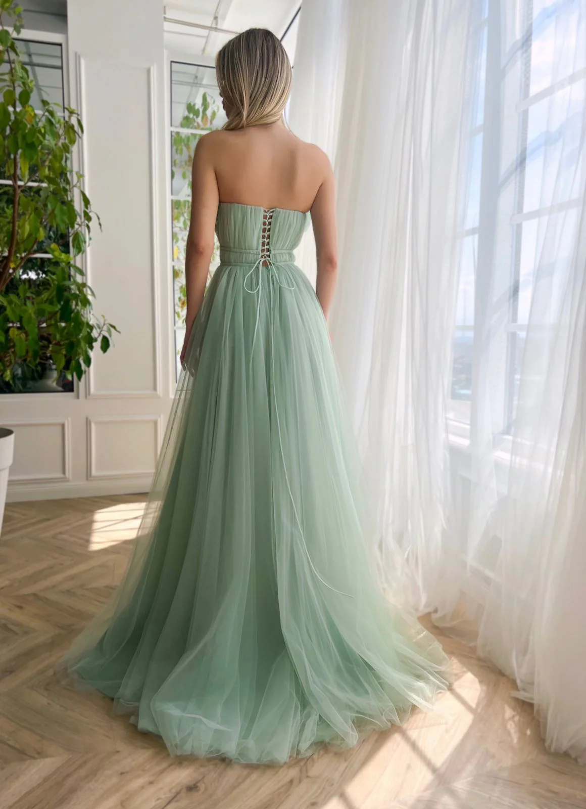 Ivy Bow Gown - Image 4
