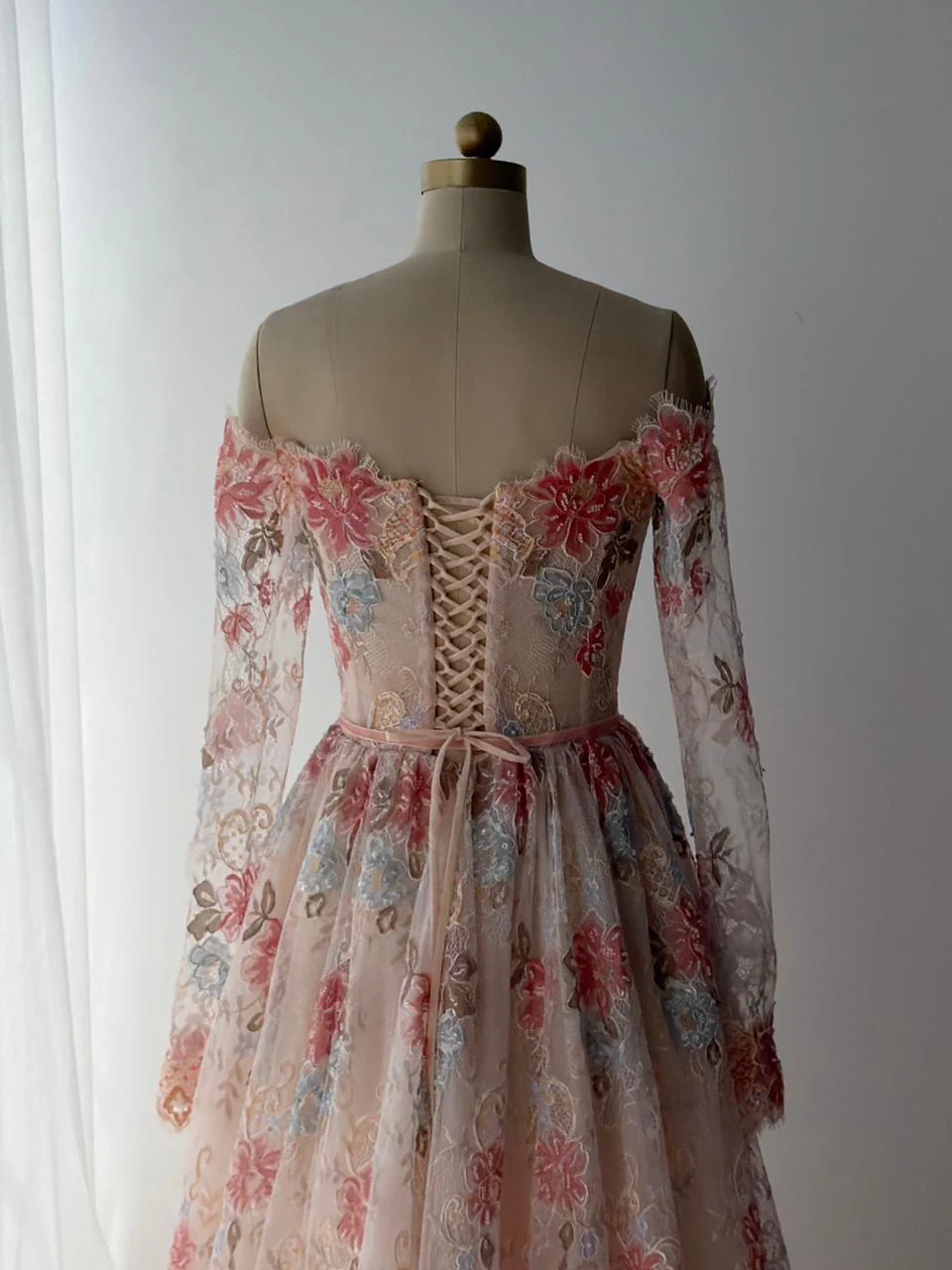 Liora Lace Gown - Image 3