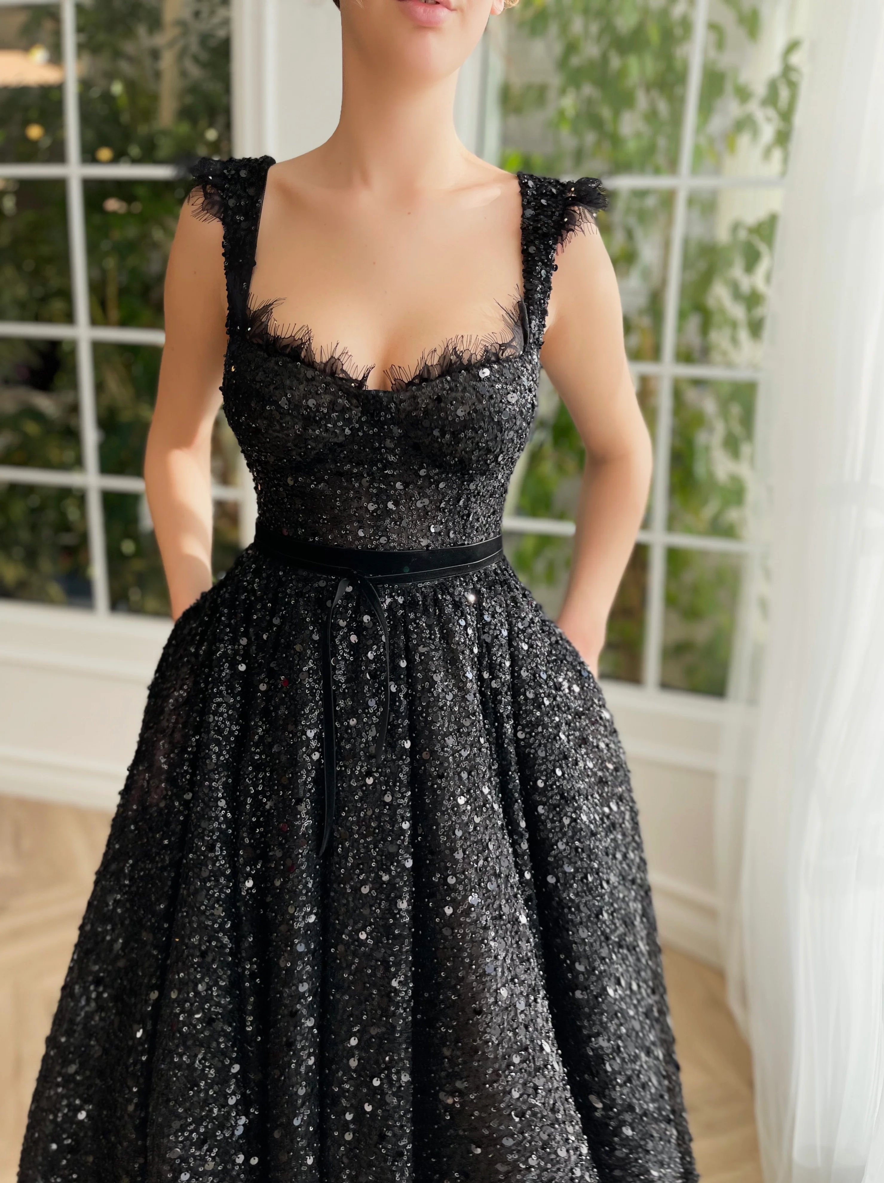 Manet's Moonlight Gown - Image 2