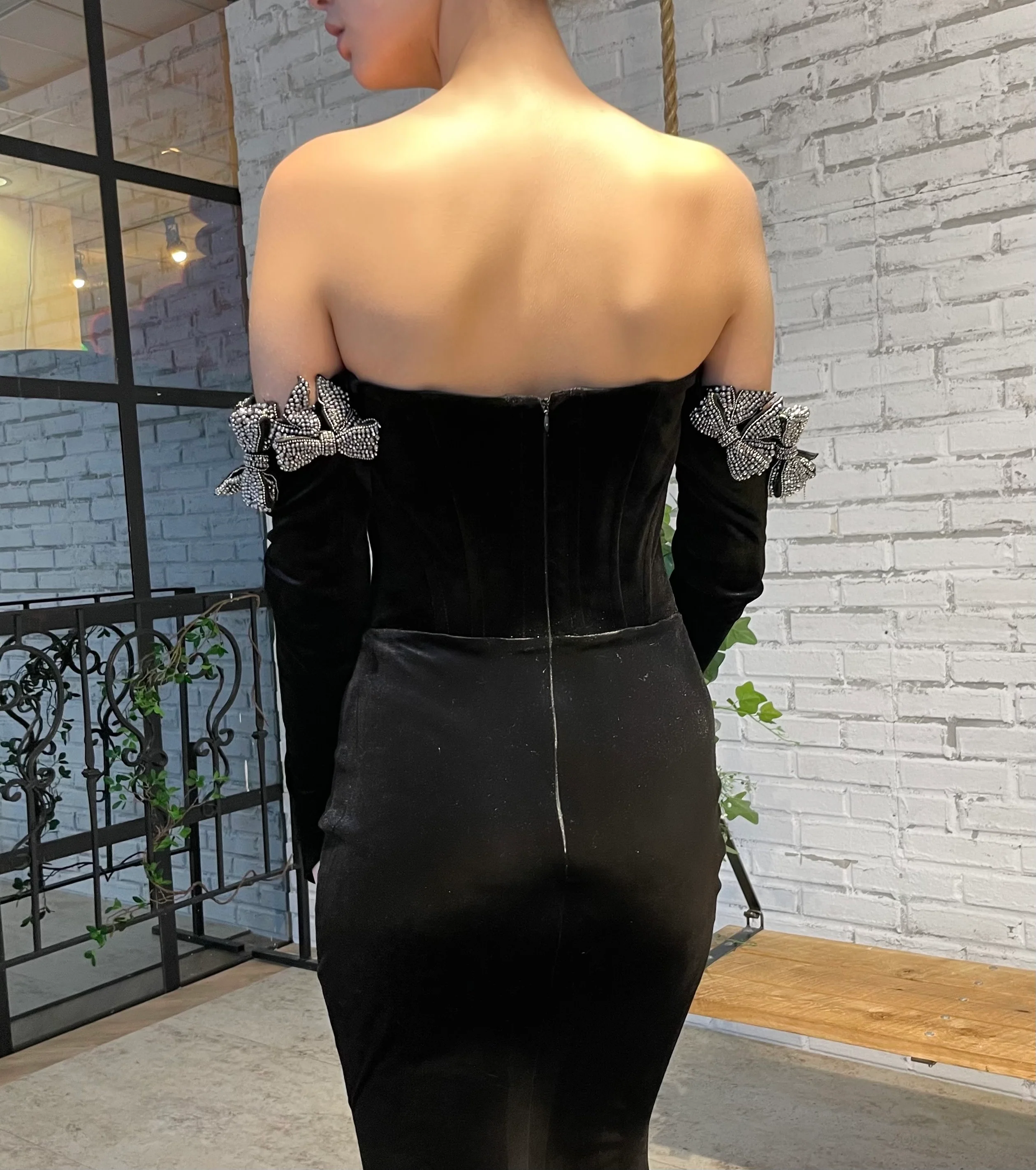 Midnight Bow Gown - Image 3