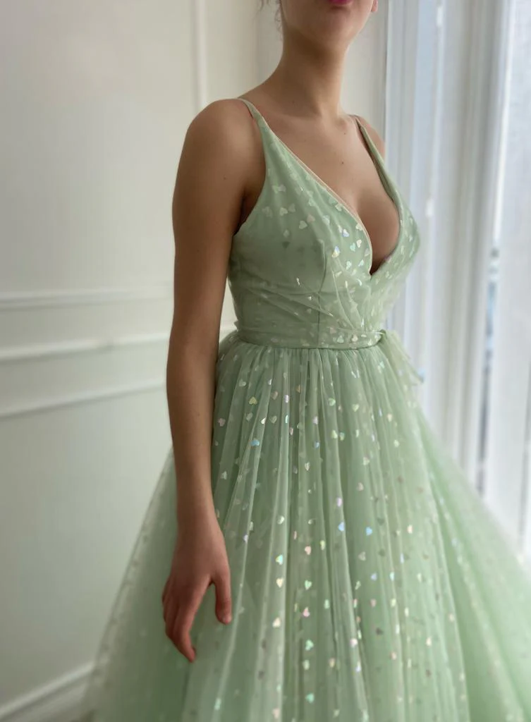 Mint Hearty Gown - Image 12