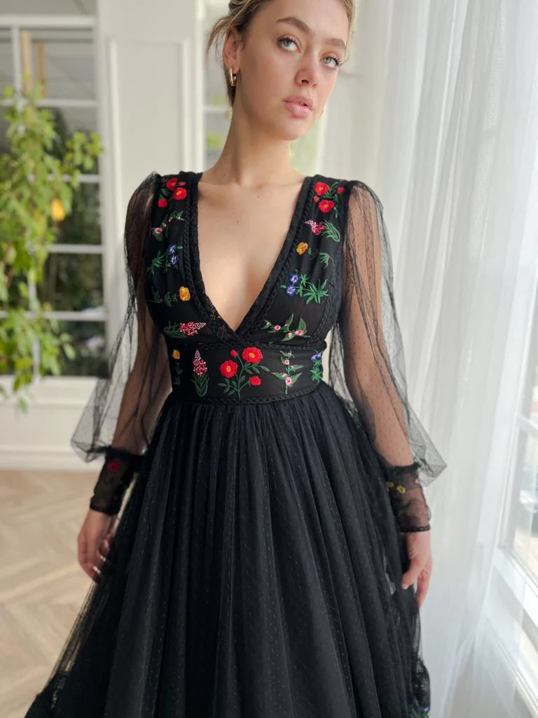 Nightfall Bouquet Midi Dress - Image 5