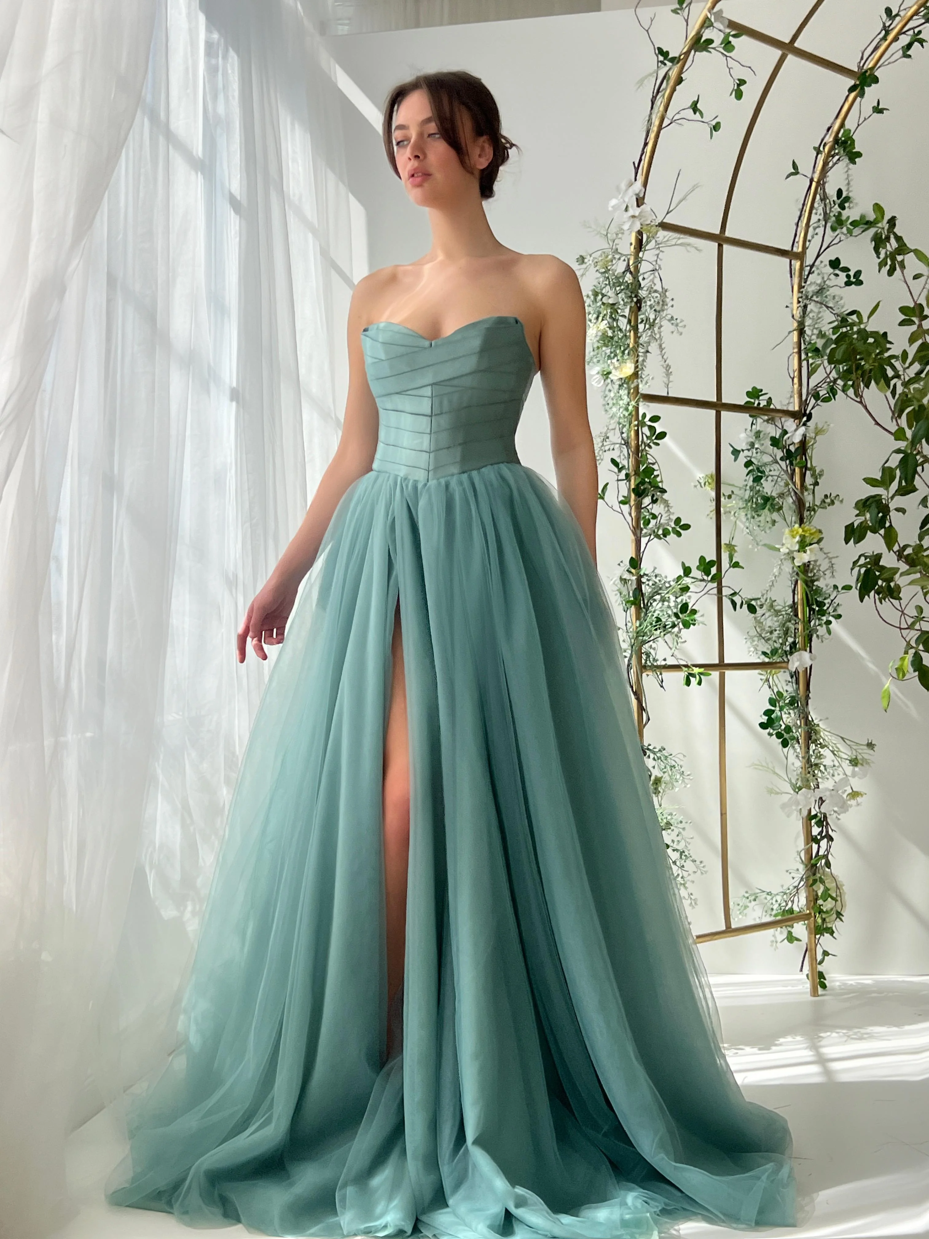Quiet Thread Gown - Image 2