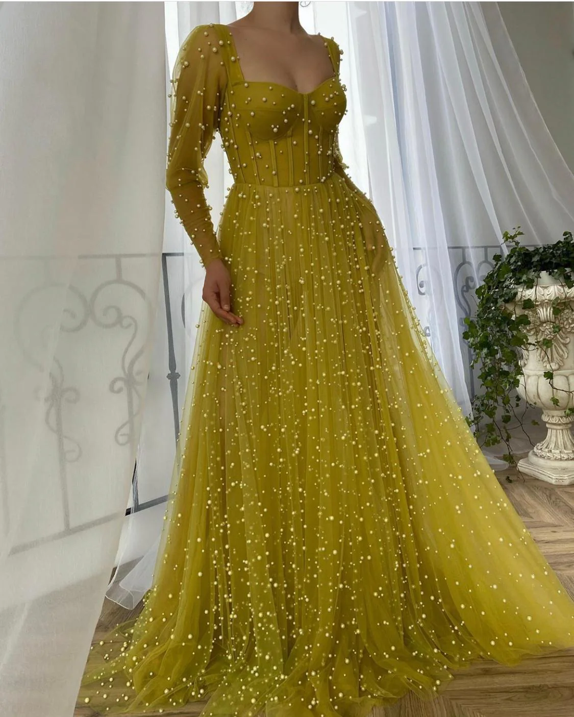 Rosary Dream Gown - Image 6