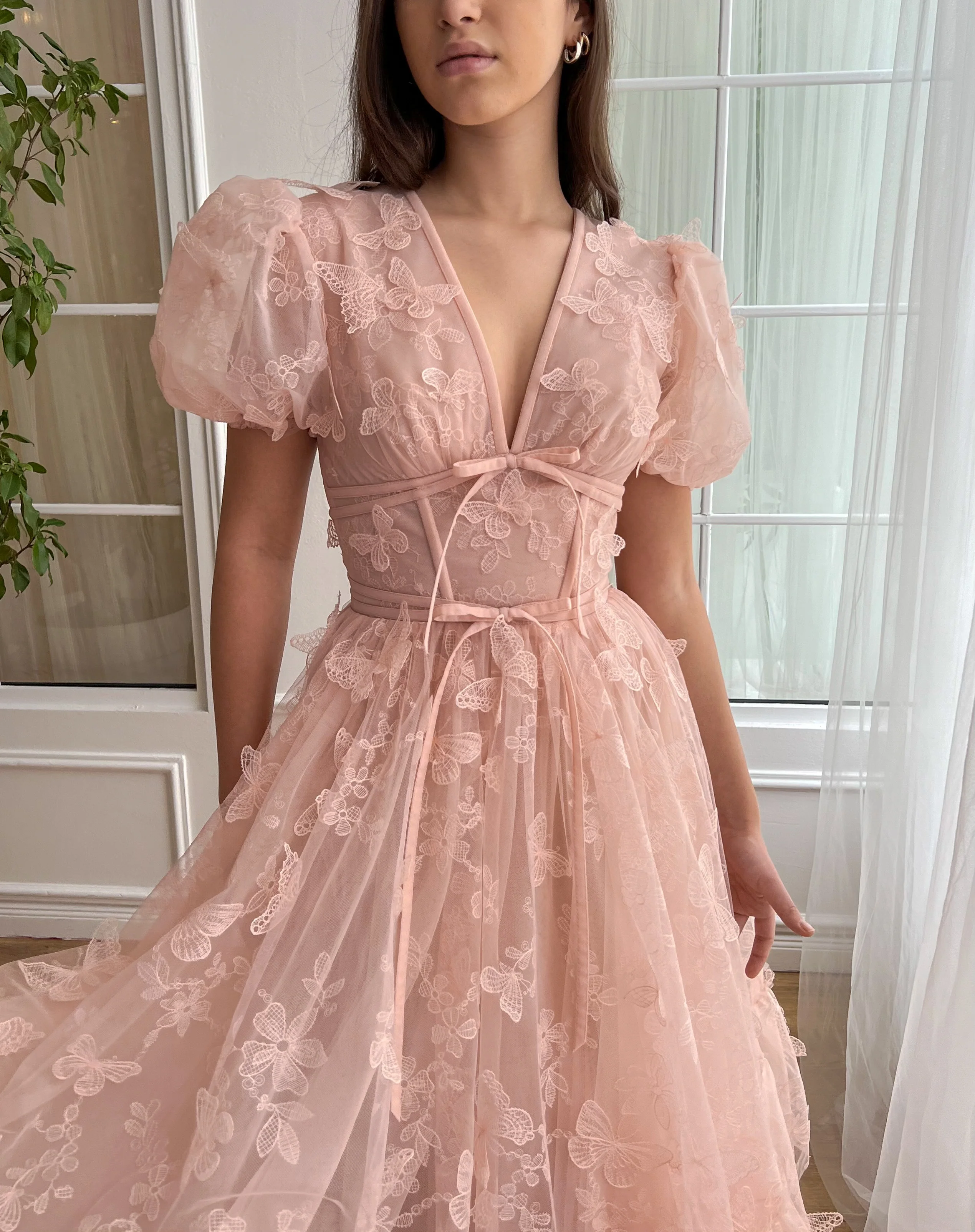 Rosette Papillon Gown - Image 3