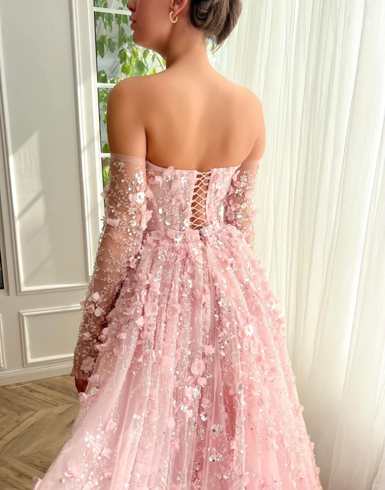 Royal Blooms Radiance Gown - Image 4