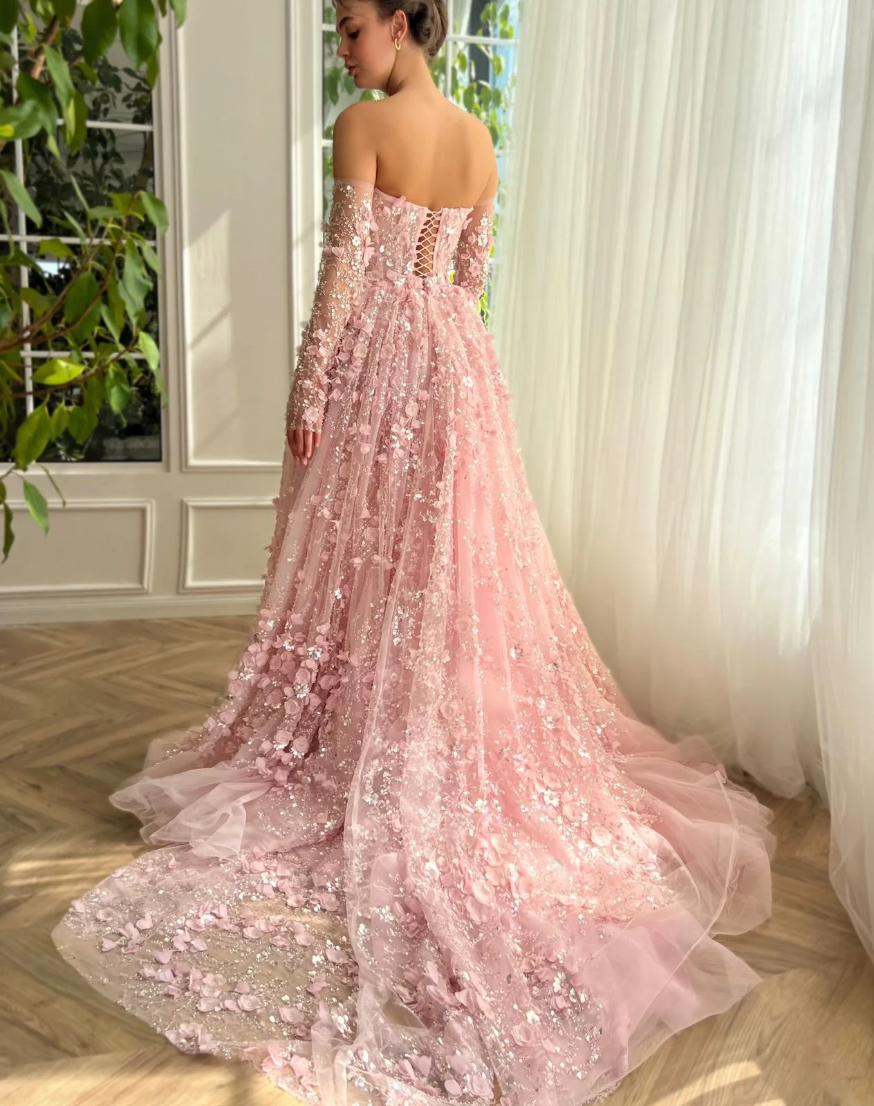 Royal Blooms Radiance Gown - Image 5
