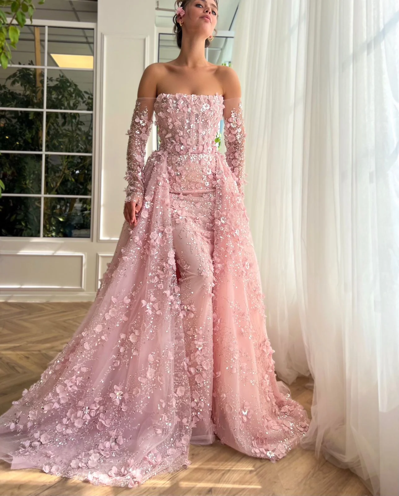Royal Blooms Radiance Gown - Image 6