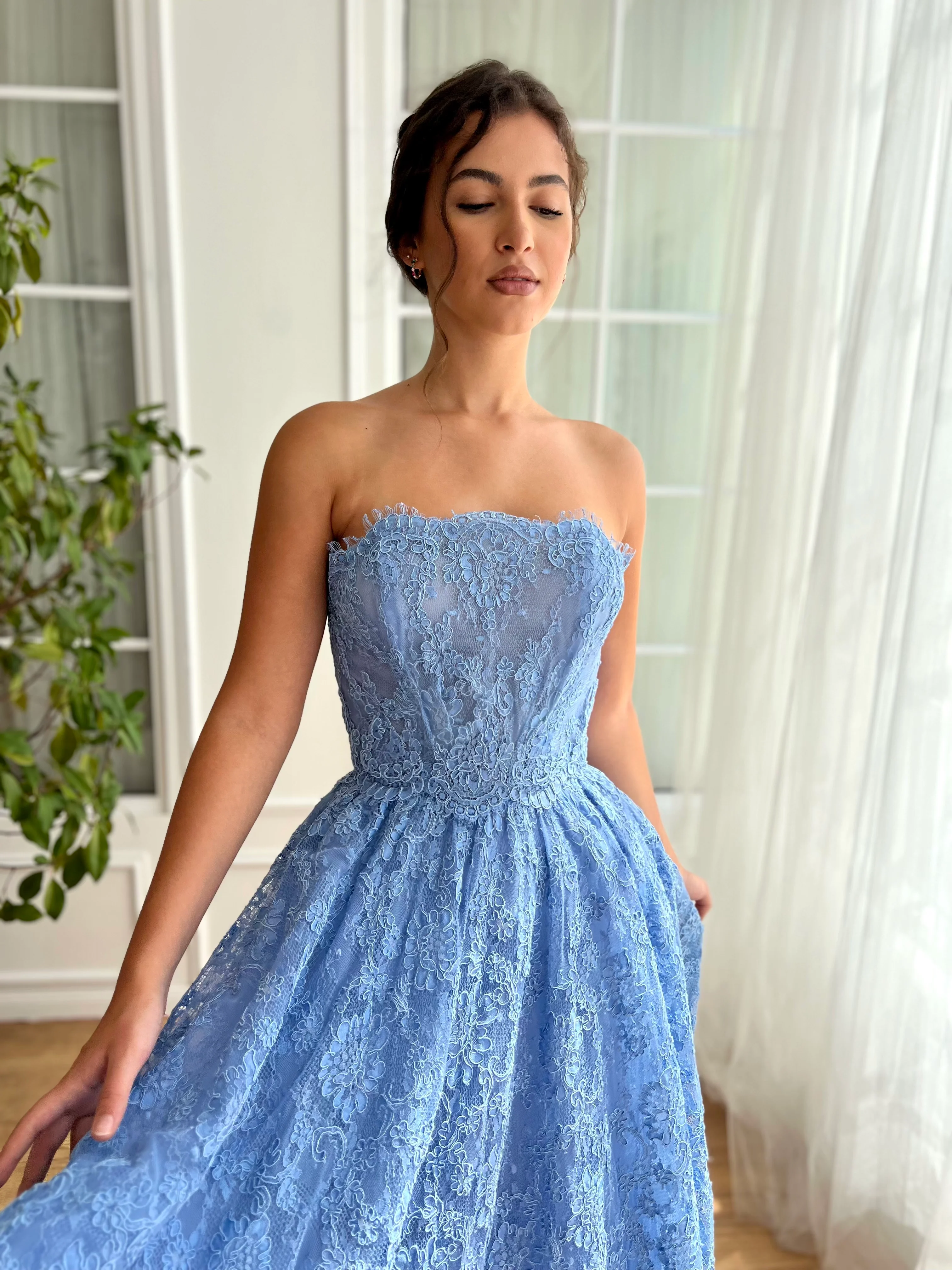 Serene Sapphire Midi Dress - Image 3