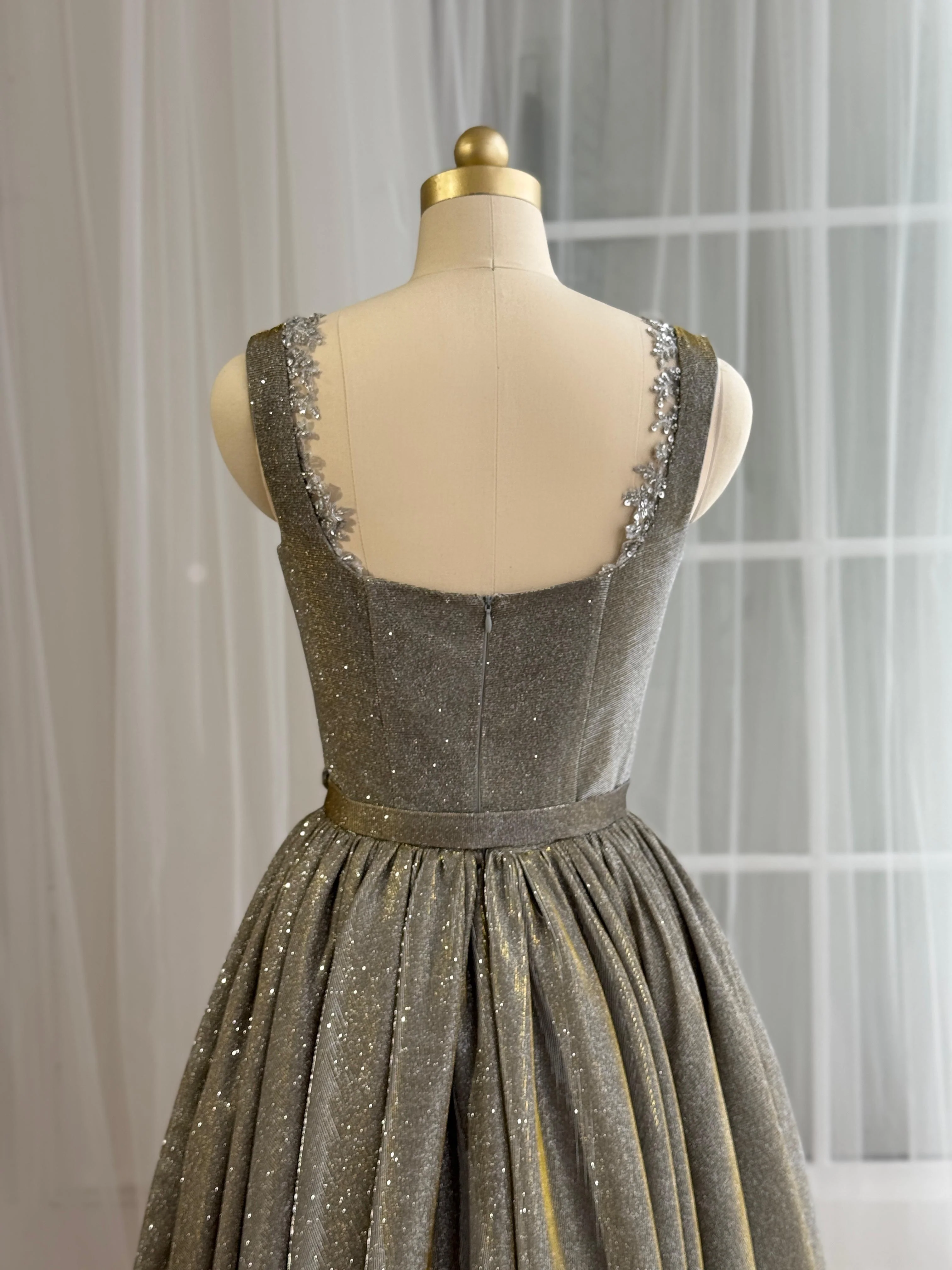Silver Shimmer Midi Dress - Image 3