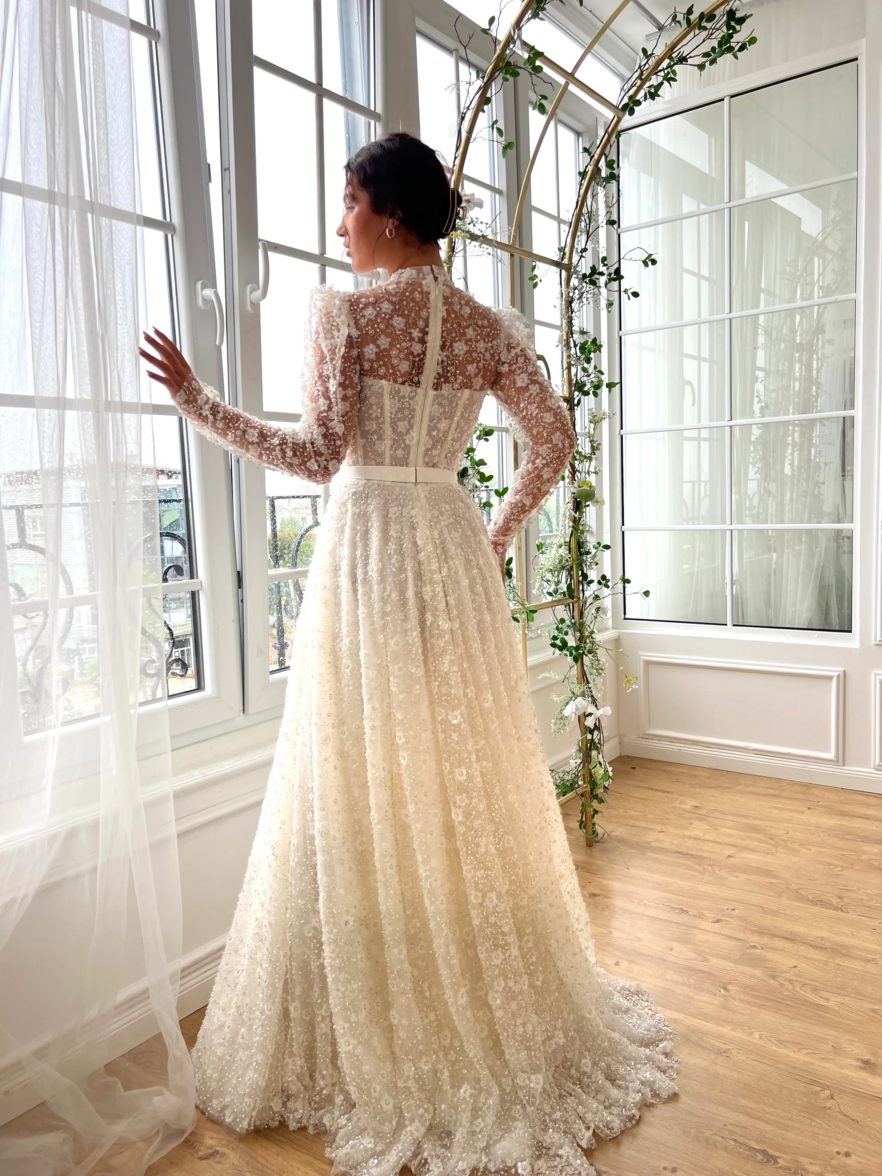 Snowy Horizon Gown - Image 3