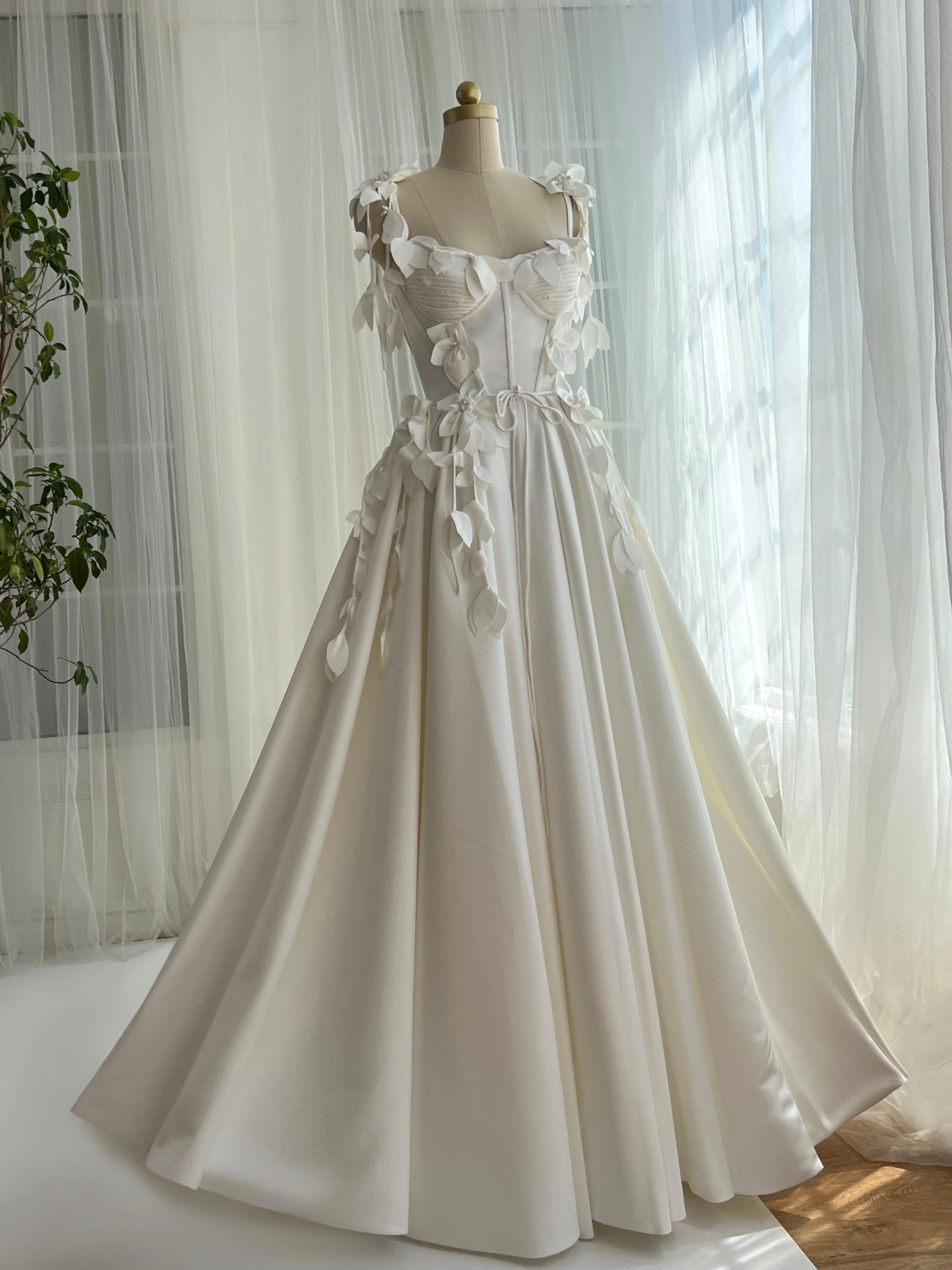 Soft Vine Gown - Image 2