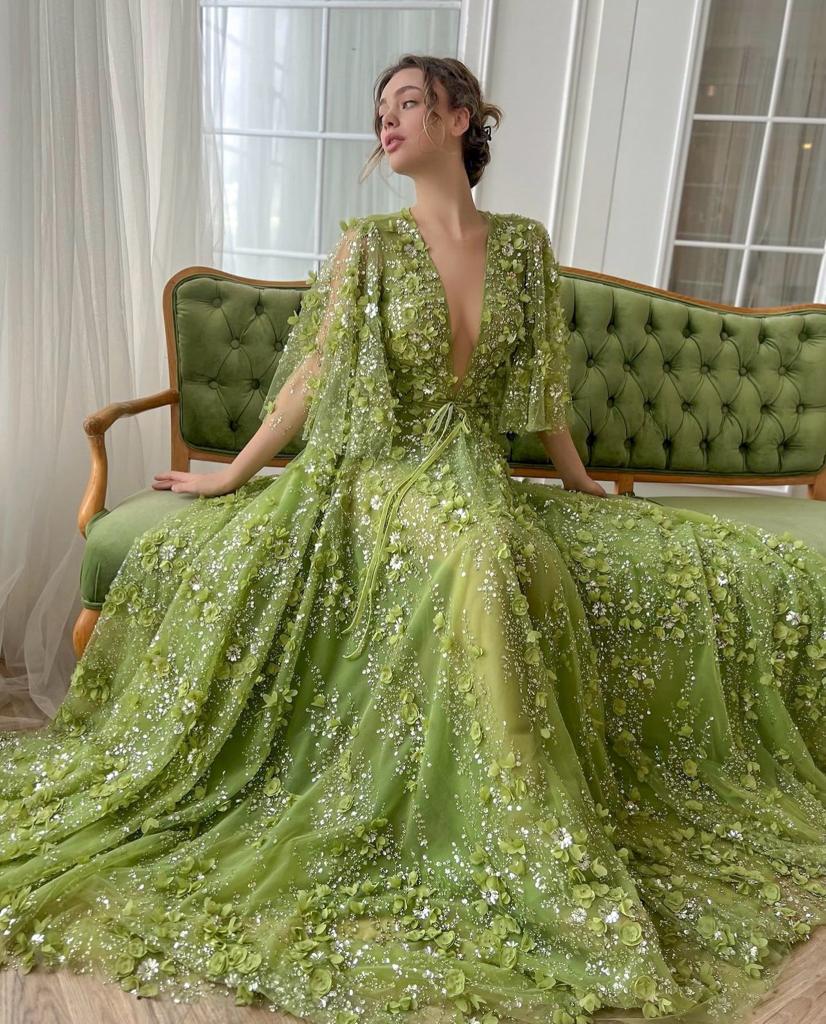 Verdant Winter Gown - Image 8