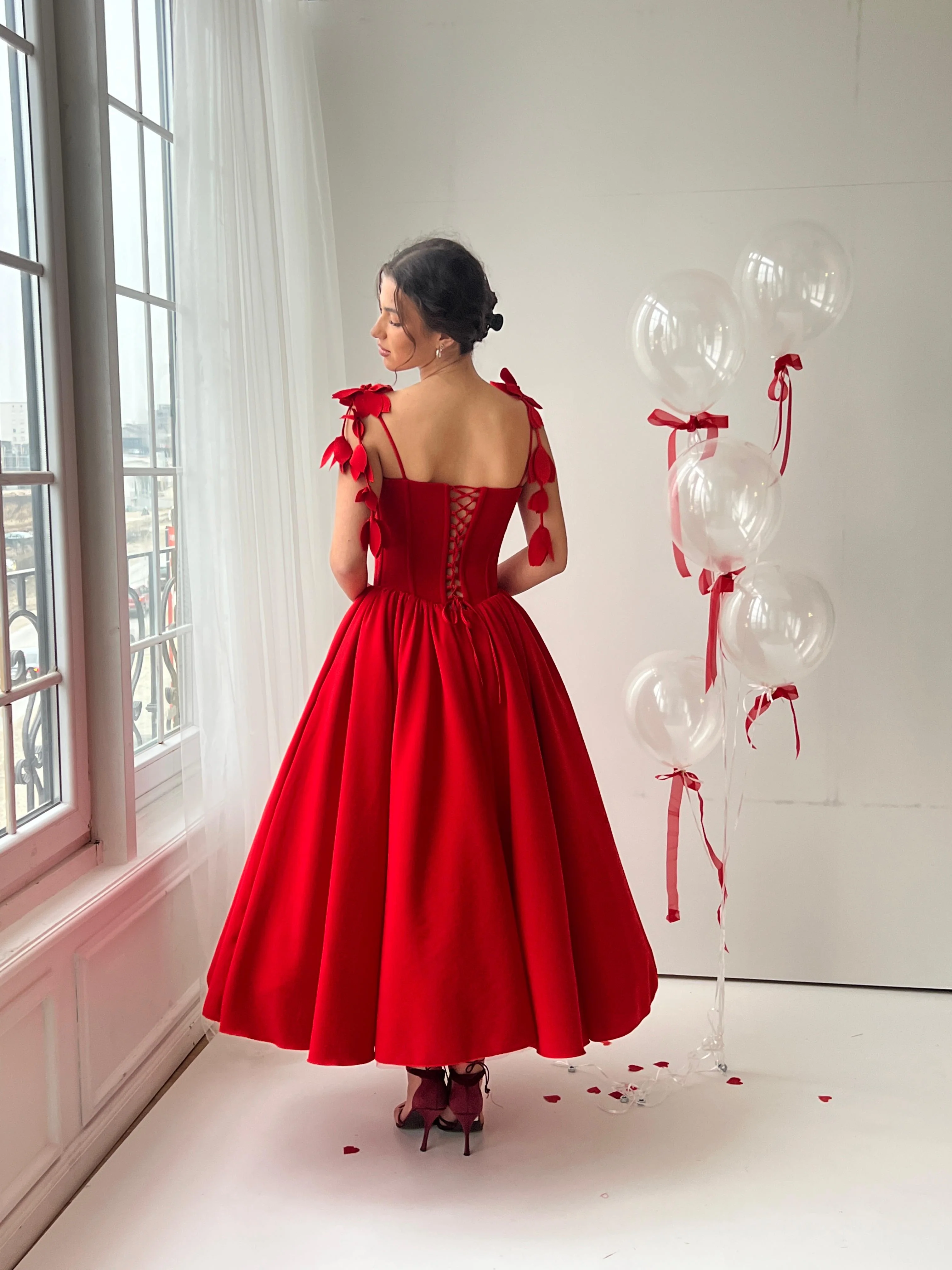 Vermilion’s Lullaby Midi Dress - Image 3