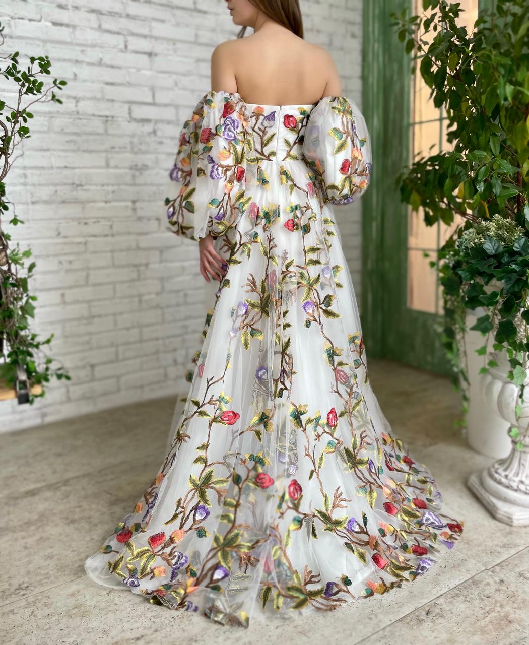 Vineyard Garden Gown - Image 4
