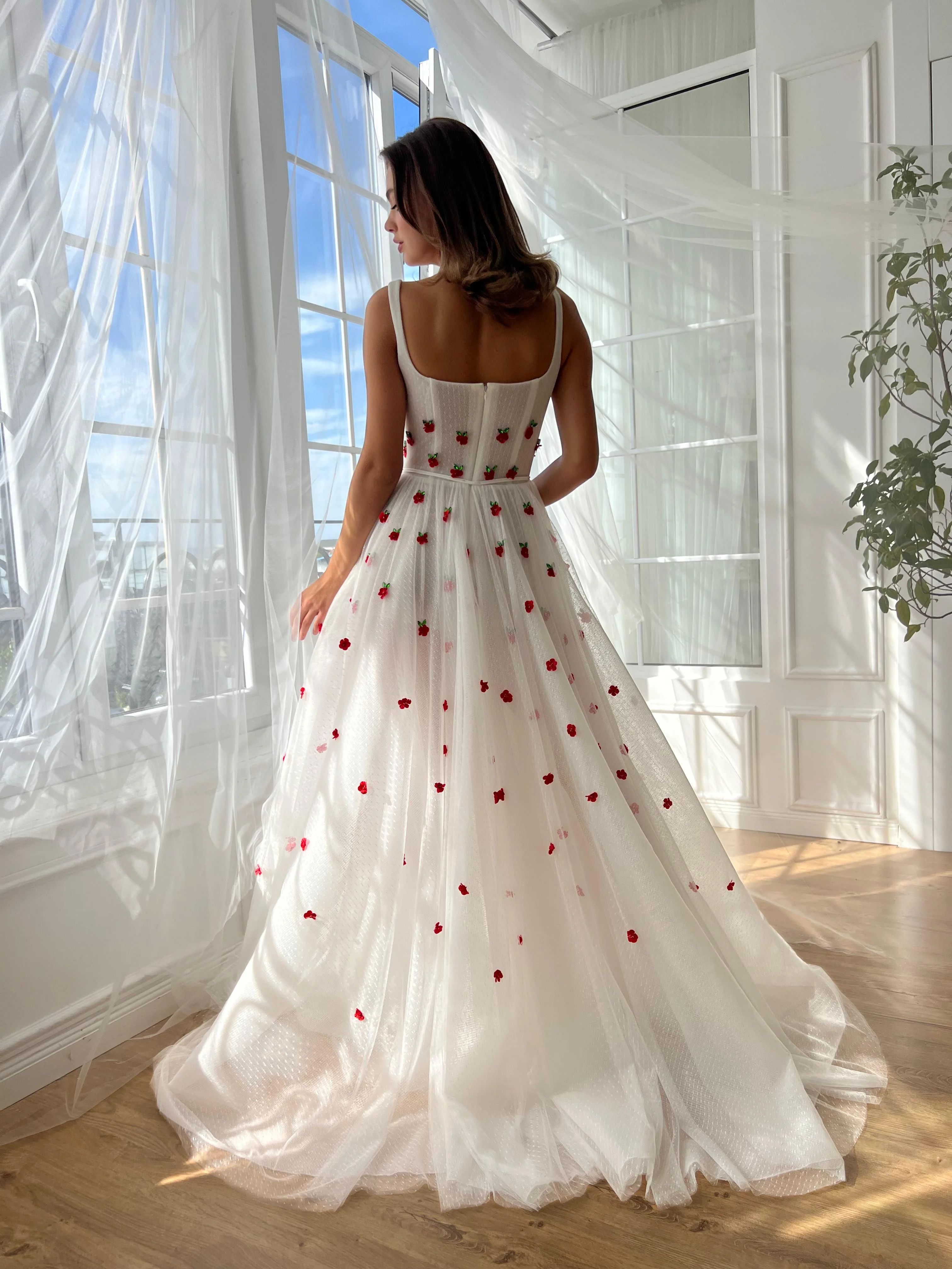 White Rose Fields Gown - Image 3
